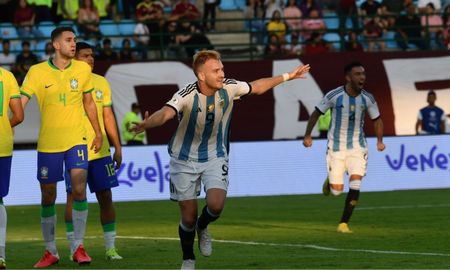 Luciano Gondou marcó el único gol de la tarde ante Brasil. Luciano Gondou marcó el único gol de la tarde ante Brasil.