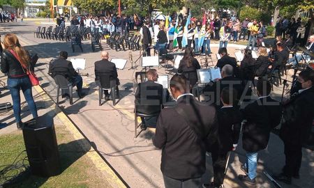 Festejos de los 151 años de la Comuna de Franck Festejos de los 151 años de la Comuna de Franck
