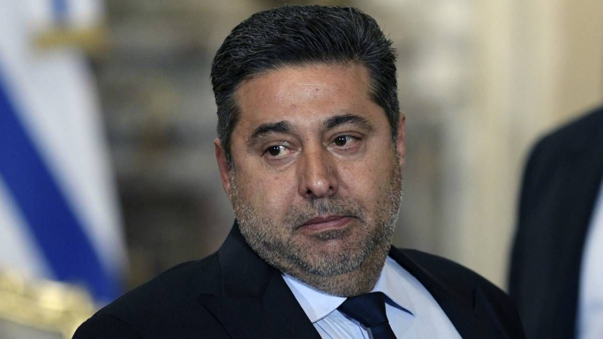 Angelici viaja a Suiza para intentar hacer ingresar a Boca al Mundial de Clubes