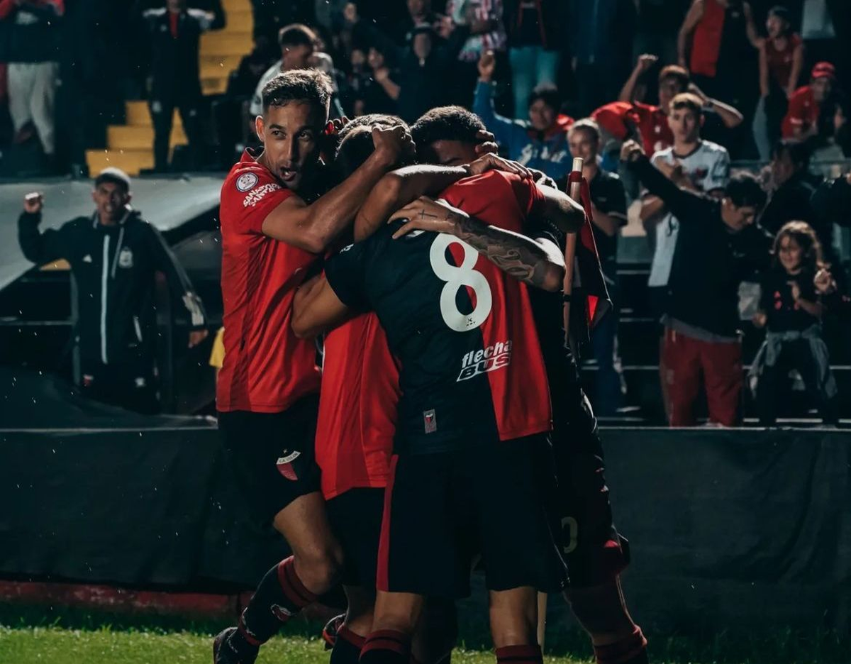 Ignacio Lago fue contundente tras la goleada ante Patronato: Tenemos jugadores de Primera