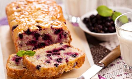 Budín de frutos rojos: la receta fácil, húmeda y llena de sabor. Budín de frutos rojos: la receta fácil, húmeda y llena de sabor.