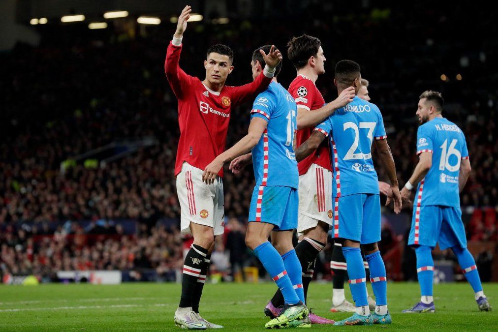 Cristiano Ronaldo sin trofeos por primera vez en 12 años, tras eliminación del Manchester United