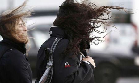 El sábado tendremos el cielo parcialmente nublado. Temperatura mínima de 16°, máxima de 30° y viento leve a moderado del noreste con probables ráfagas fuertes. El sábado tendremos el cielo parcialmente nublado. Temperatura mínima de 16°, máxima de 30° y viento leve a moderado del noreste con probables ráfagas fuertes.