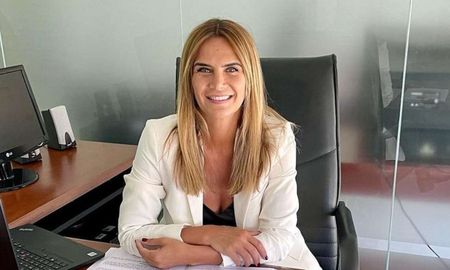 “Me encantó el servicio militar obligatorio. Me parece fabuloso”, dijo la diputada. “Me encantó el servicio militar obligatorio. Me parece fabuloso”, dijo la diputada.