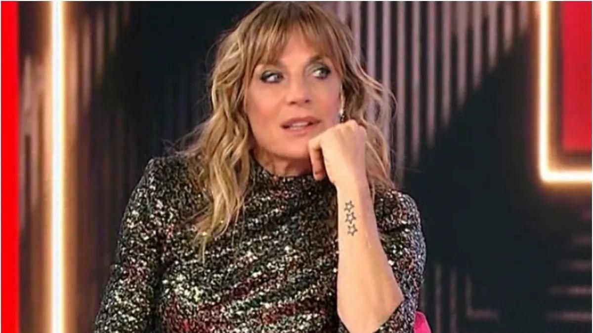 La periodista está furiosa tras la estafa.