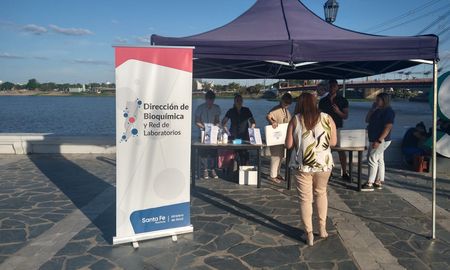 Día Mundial de la lucha contra el Sida: realizan testeos gratuitos en la Costanera de Santa Fe. Día Mundial de la lucha contra el Sida: realizan testeos gratuitos en la Costanera de Santa Fe.