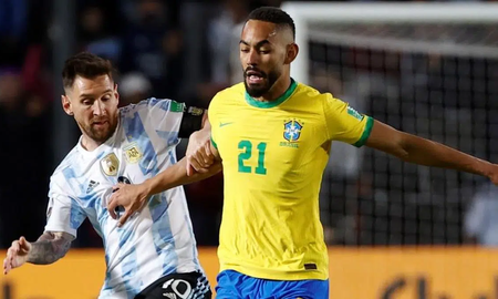 La Selección Argentina visita a Brasil en el Marcaná. La Selección Argentina visita a Brasil en el Marcaná.