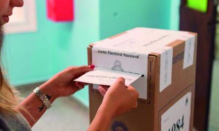 Las autoridades de mesa recibirán $40.000 por su labor durante las elecciones. Las autoridades de mesa recibirán $40.000 por su labor durante las elecciones.