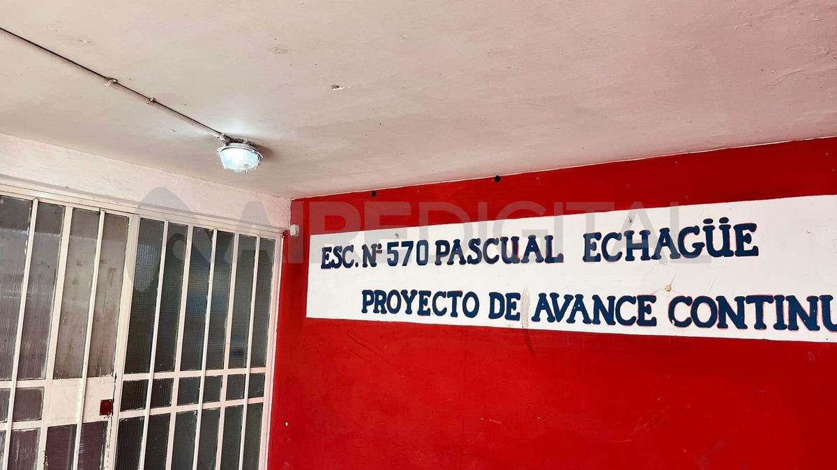 Escuela N° 570. Les robaron seis veces en lo que va del año. Escuela N° 570. Les robaron seis veces en lo que va del año.