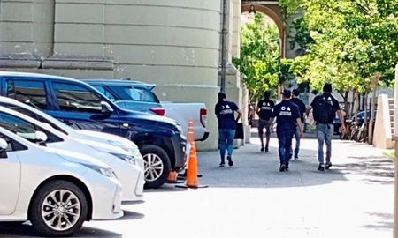 Policías del OI allanaron la sede del Ministerio de Seguridad en Rosario en noviembre del 2021. Policías del OI allanaron la sede del Ministerio de Seguridad en Rosario en noviembre del 2021.