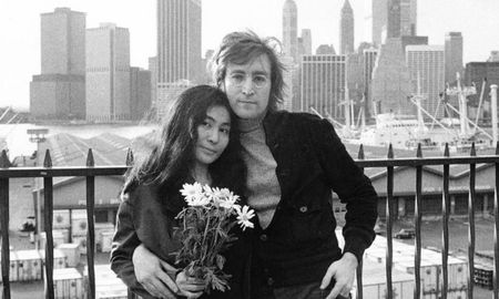 yoko ono revelo que sabia que john lennon corria peligro antes de su asesinato yoko ono revelo que sabia que john lennon corria peligro antes de su asesinato