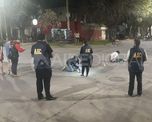 Un&nbsp;grupo de delincuentes&nbsp;se enfrentó con la policía en la tarde del jueves en&nbsp;Piedras y Hernandarias