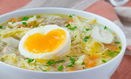 Disfrutá de una sopa nutritiva y deliciosa que es perfecta para reconfortarte en cualquier momento del día. Disfrutá de una sopa nutritiva y deliciosa que es perfecta para reconfortarte en cualquier momento del día.
