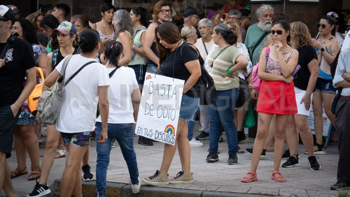 La Marcha Federal del Orgullo Antifascista y Antirracista se convocó en la Plaza Pueyrredón. La Marcha Federal del Orgullo Antifascista y Antirracista se convocó en la Plaza Pueyrredón.