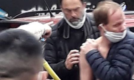 un hombre fue baleado en medio del banderazo por vicentin un hombre fue baleado en medio del banderazo por vicentin