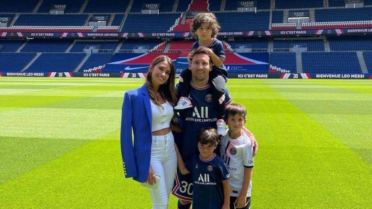Lionel Messi y su familia eligieron en qué casa se instalarán durante los años que durará el contrato de él en la ciudad francesa. &nbsp;