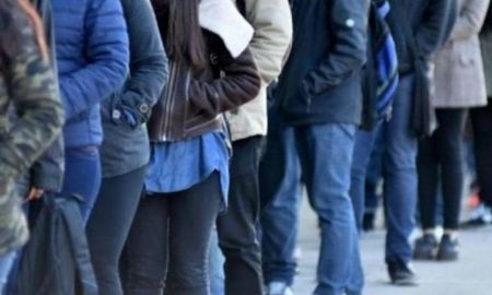 Aumentaron la gente inactiva, el desempleo, los asalariados y cuentapropistas no registrados y cobró fuerza el Monotributo. Aumentaron la gente inactiva, el desempleo, los asalariados y cuentapropistas no registrados y cobró fuerza el Monotributo.