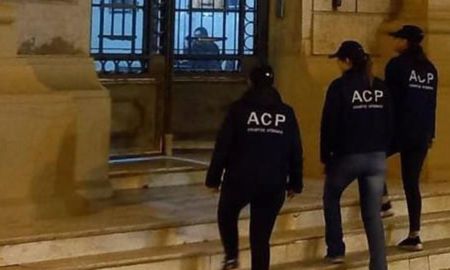 Policías de la Agencia de Control Policial fueron quienes realizaron el procedimiento en la Alcaidía de Rafaela. Policías de la Agencia de Control Policial fueron quienes realizaron el procedimiento en la Alcaidía de Rafaela.