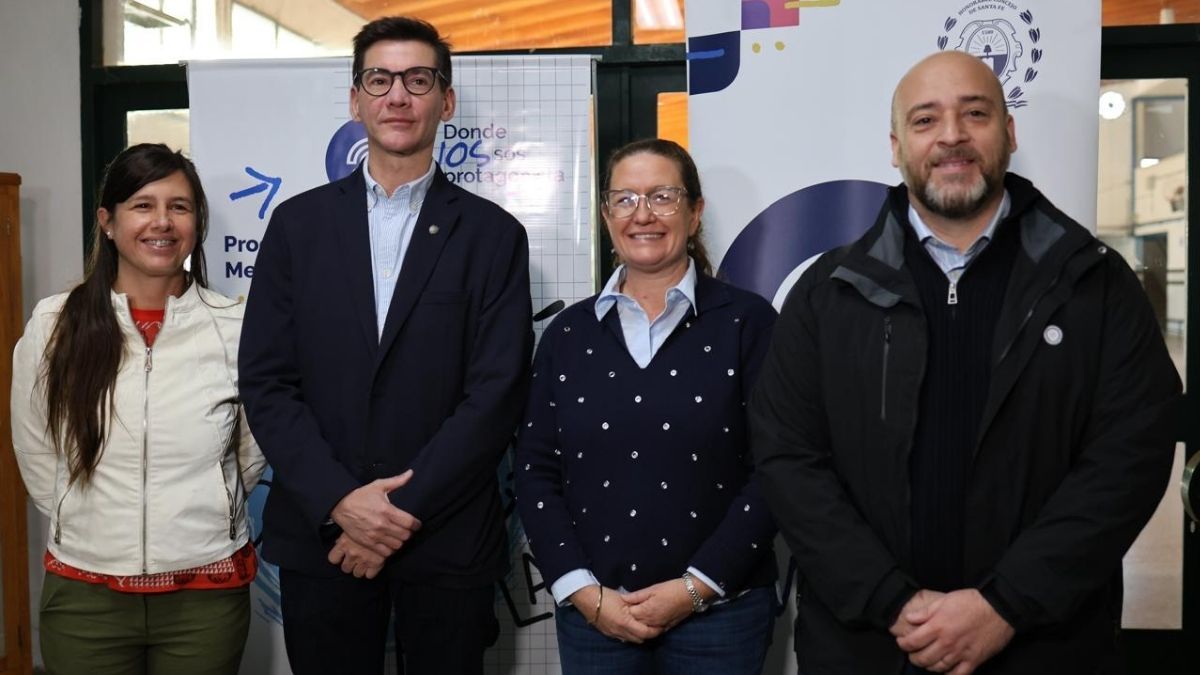 El programa del Concejo Municipal cuenta con el acompañamiento de Lotería de Santa Fe, el Ministerio de Educación y la Secretaría de Salud Mental de la Provincia. El programa del Concejo Municipal cuenta con el acompañamiento de Lotería de Santa Fe, el Ministerio de Educación y la Secretaría de Salud Mental de la Provincia. 