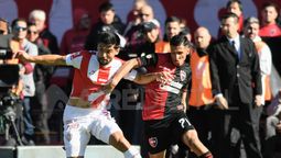 Newells vs. Unión, por la Liga Profesional Newells vs. Unión, por la Liga Profesional