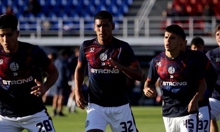 Crisis en San Lorenzo: el plantel emitió un durísimo comunicado y denunció condiciones insostenibles Crisis en San Lorenzo: el plantel emitió un durísimo comunicado y denunció condiciones insostenibles