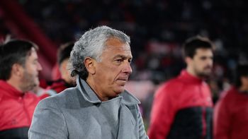 Pipo Gorosito en la derrota de Colón ante Huracán.