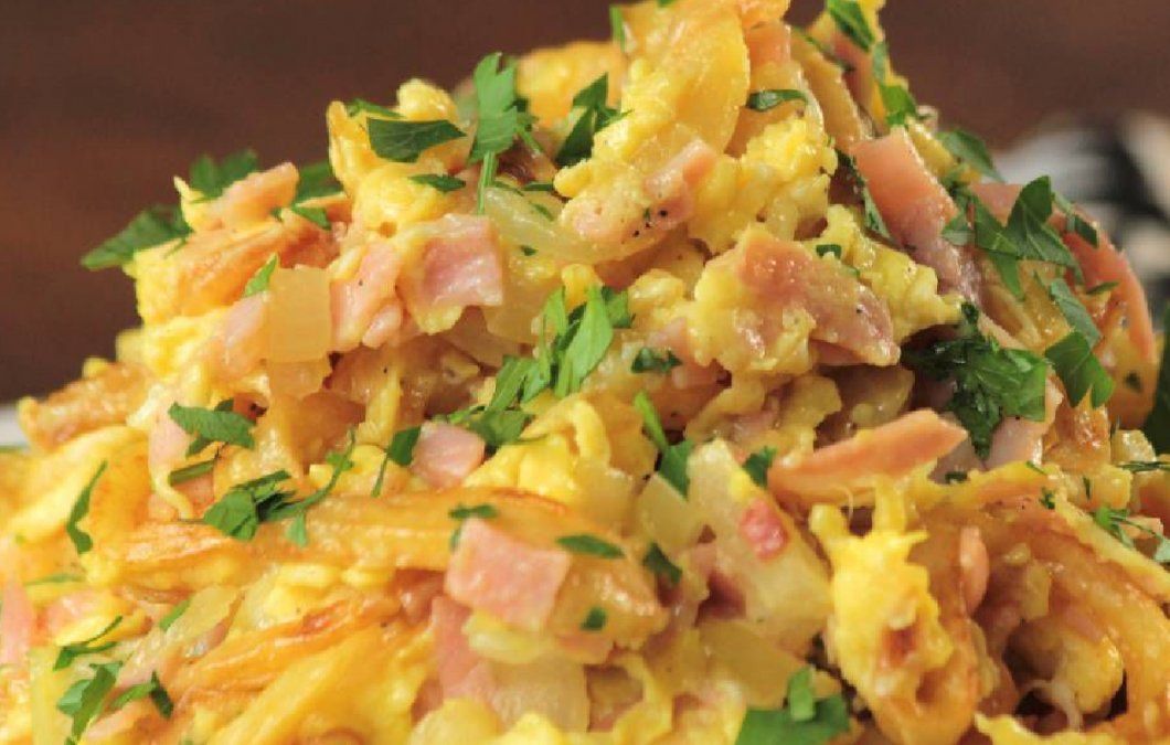 Cómo hacer la clásica receta del revuelto gramajo.