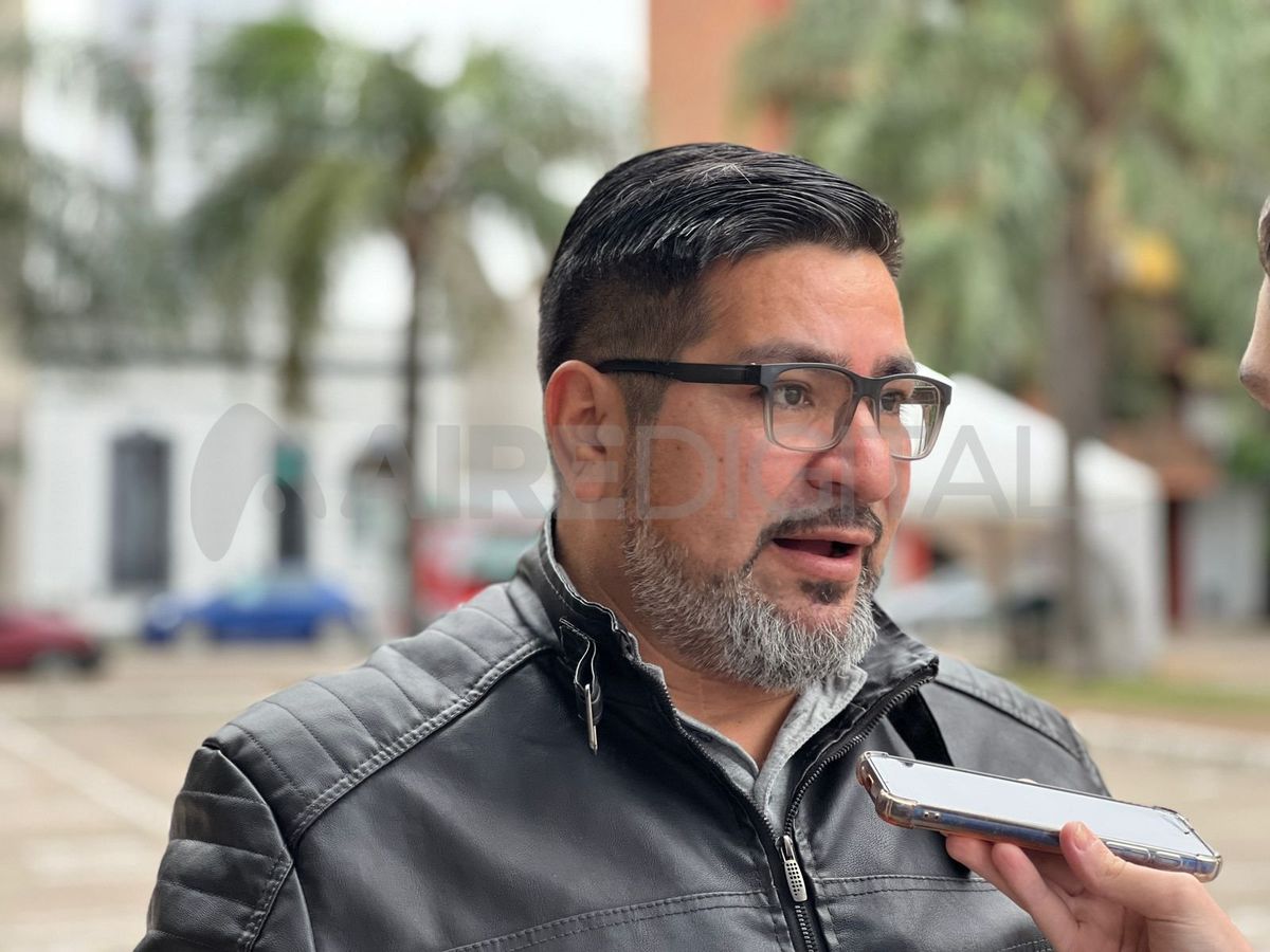 Diego Gamarra, psicólogo autoconvocado. Diego Gamarra, psicólogo autoconvocado.