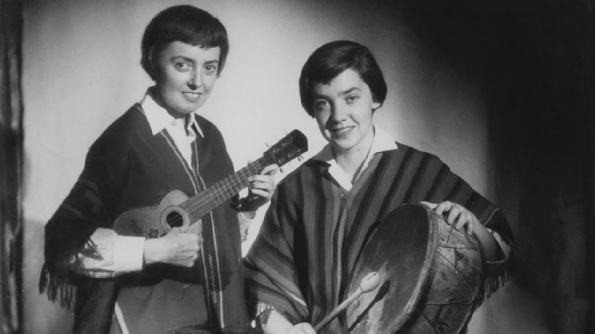 Mar&iacute;a Elena junto a Leda Valladares, el famoso d&uacute;o Leda y Mar&iacute;a, que se consagr&oacute; gracias a las tantas presentaciones y a los reconocimientos tanto de los especializados como del p&uacute;blico en general.