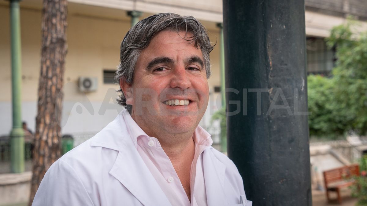 Moroni considera un honor ocupar el cargo de director del hospital Cullen.