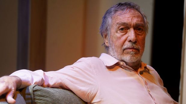 Los mensajes de Oscar Martínez, Graciela Borges y el mundo del arte a Brandoni.