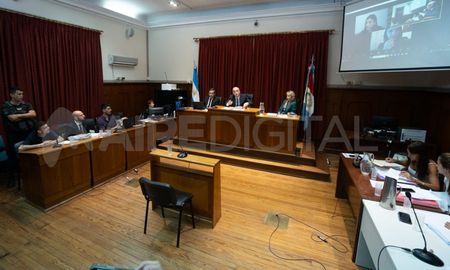 Juicio por el crimen de Alejandra Ironici: a partir de las 8.30 se conocerá el veredicto del tribunal. Juicio por el crimen de Alejandra Ironici: a partir de las 8.30 se conocerá el veredicto del tribunal.
