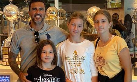 Fabián Cubero es papá de Indiana, Sienna y Allegra, frutos de su matrimonio con Nicole Neumann. También tuvo a Luca, de su relación con Mica Viciconte. Fabián Cubero es papá de Indiana, Sienna y Allegra, frutos de su matrimonio con Nicole Neumann. También tuvo a Luca, de su relación con Mica Viciconte.