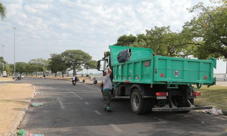 Este domingo hay servicio normal de barrido y recolección de residuos. Este domingo hay servicio normal de barrido y recolección de residuos.