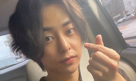 El integrante del grupo de Kpop, EXO, publicó una foto dirigida a sus seguidores y anunció: He regresado sano. El integrante del grupo de Kpop, EXO, publicó una foto dirigida a sus seguidores y anunció: He regresado sano.