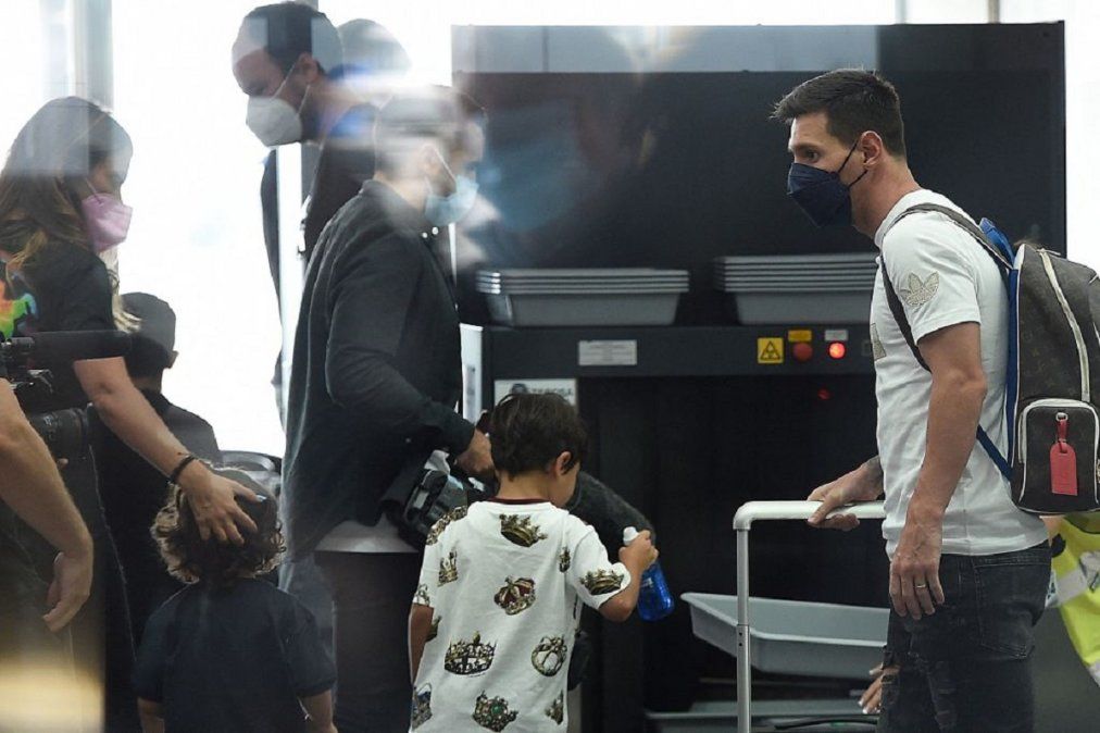 Lionel Messi al París Saint-Germain: Jorge Messi le apuntó al Barcelona por  la no continuidad de su hijo