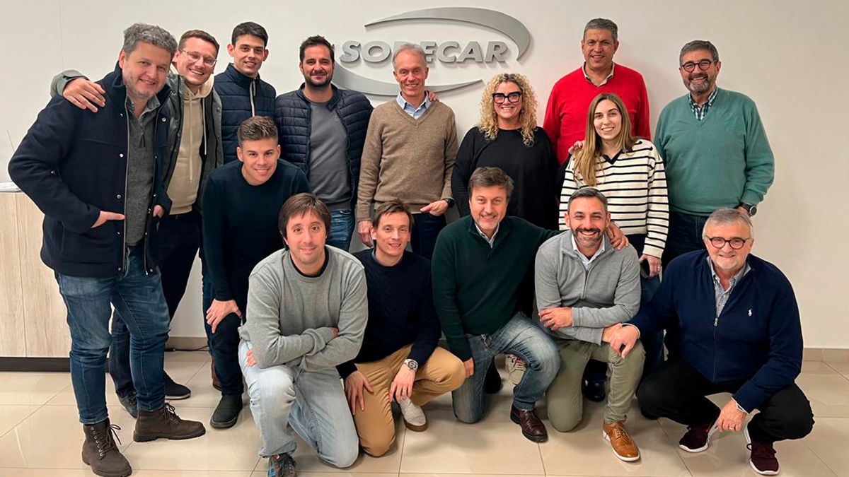 Grupo Vistage Santa Fe en la visita a la empresa SODECAR, de Rafaela. Grupo Vistage Santa Fe en la visita a la empresa SODECAR, de Rafaela.