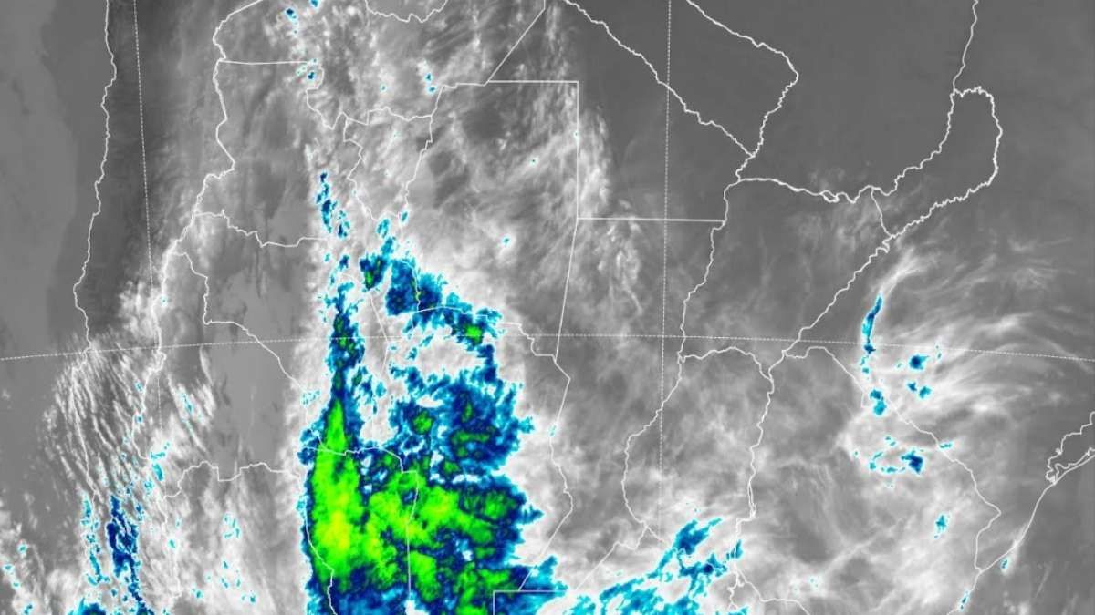 La imagen satelital muestra el avance de abundante nubosidad sobre toda la bota santafesina, anticipando un período de inestabilidad prolongado. La imagen satelital muestra el avance de abundante nubosidad sobre toda la bota santafesina, anticipando un período de inestabilidad prolongado.