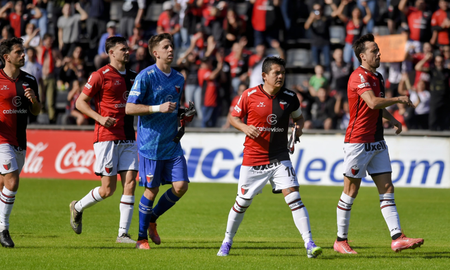 Pulga Rodríguez ¿De entrada o al banco? La única duda de Ezequiel Medrán para el debut. Pulga Rodríguez ¿De entrada o al banco? La única duda de Ezequiel Medrán para el debut.