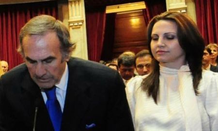 La hija de Reutemann se quejó de que no tiene noticias de su papá desde que fue dado de alta. La hija de Reutemann se quejó de que no tiene noticias de su papá desde que fue dado de alta.
