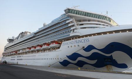 Uno de los ocho argentinos que está en el crucero Diamond Princess en Japón tiene coronavirus, según informó la agencia local Kyodo News. Uno de los ocho argentinos que está en el crucero Diamond Princess en Japón tiene coronavirus, según informó la agencia local Kyodo News.
