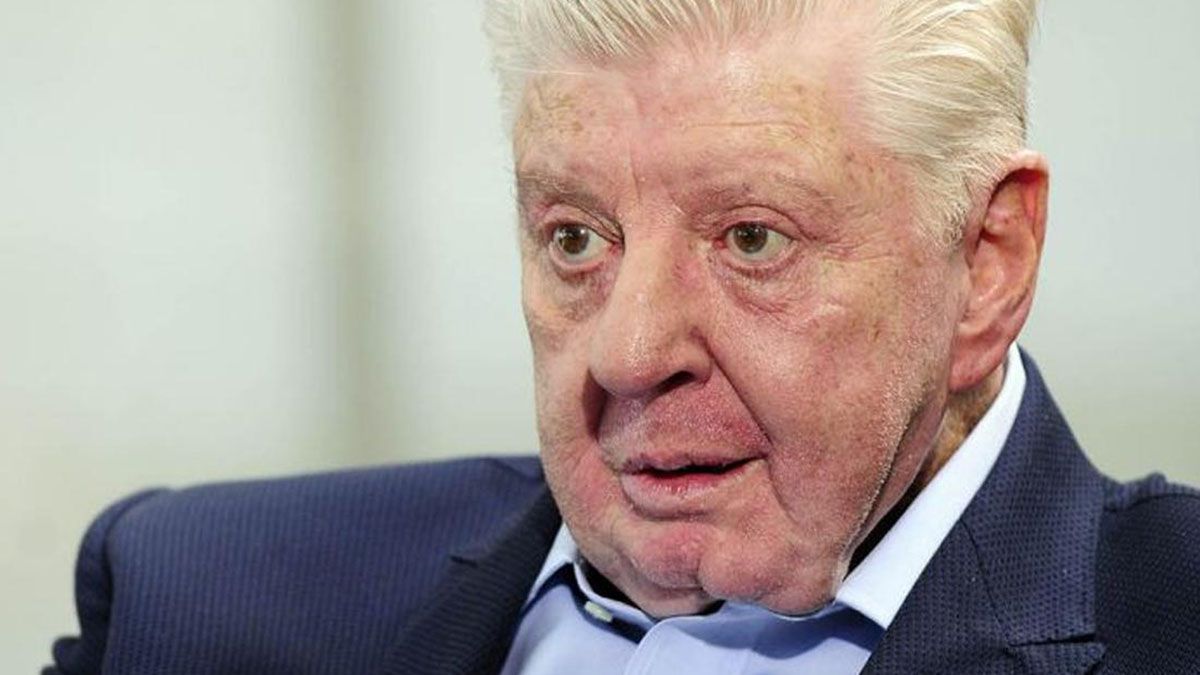 Bein desempeñó diversos cargos tanto públicos como privados