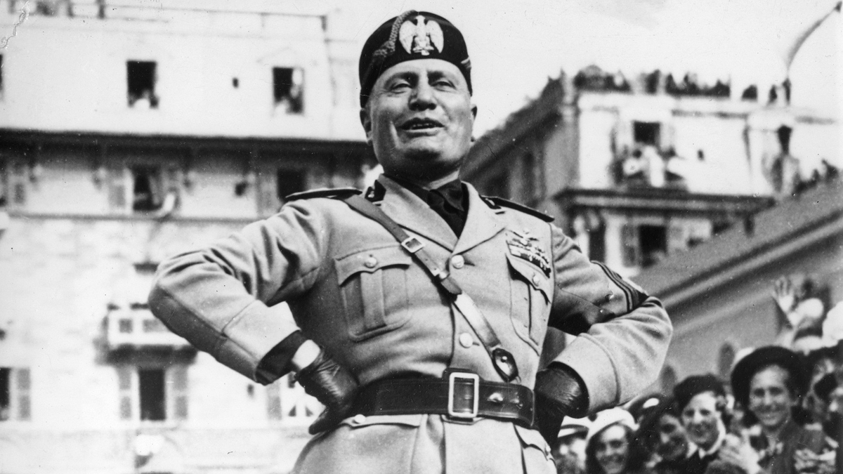 Efemérides del 28 de abril: en 1945 fusilan a Benito Mussolini