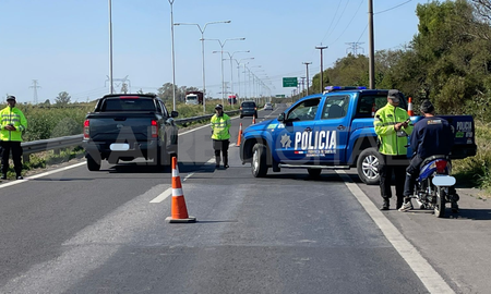 Operativo dispuesto sobre la Ruta 168. Operativo dispuesto sobre la Ruta 168.
