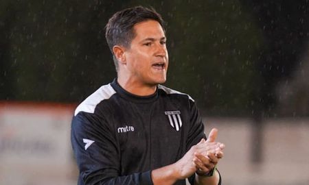 ¿Favorece a Colón? Gimnasia de Mendoza echó al técnico a días de viajar a Santa Fe ¿Favorece a Colón? Gimnasia de Mendoza echó al técnico a días de viajar a Santa Fe