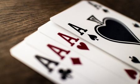 Blackjack, sus inicios y cómo se convirtió en uno de los juegos más populares del mundo. Blackjack, sus inicios y cómo se convirtió en uno de los juegos más populares del mundo.