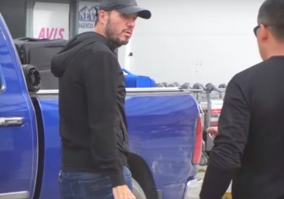 Denuncian que Marcelo Tinelli se hizo llevar una valija a Esquel en un avión privado