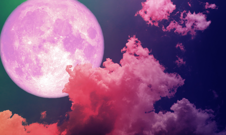La luna llena o luna rosada de este jueves se perfeccionará en el grado 16 de Libra. La luna llena o luna rosada de este jueves se perfeccionará en el grado 16 de Libra.