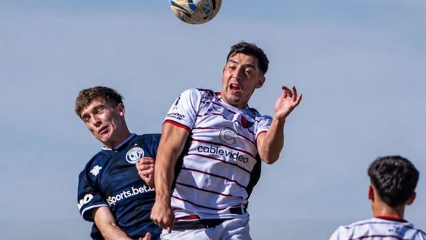 Colón le ganó 2 a 1 a Independiente Rivadavia como visitante. Colón le ganó 2 a 1 a Independiente Rivadavia como visitante.