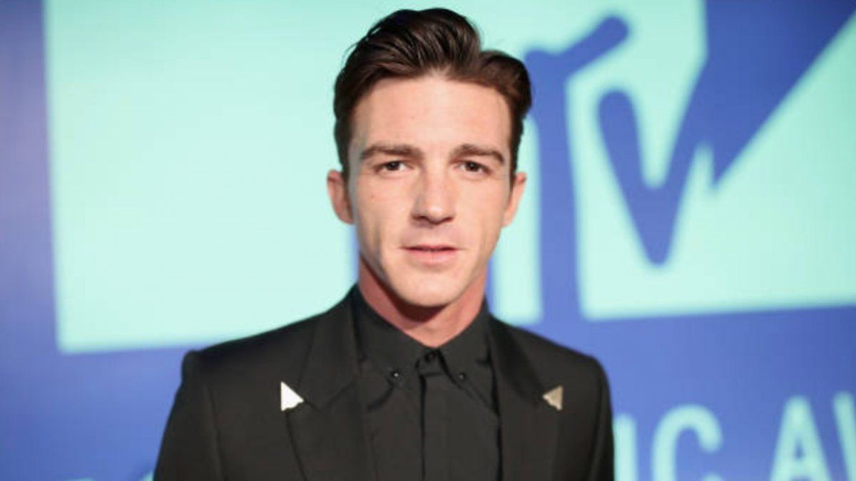 Drake Bell.